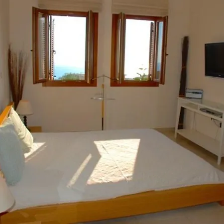 “the Perfect For You With Verandas And Majestic Views”astraeus Kouklia