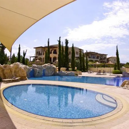 “the Perfect For You With Verandas And Majestic Views”astraeus * Kouklia