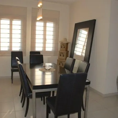 Villa “the Perfect For You With Verandas And Majestic Views”astraeus